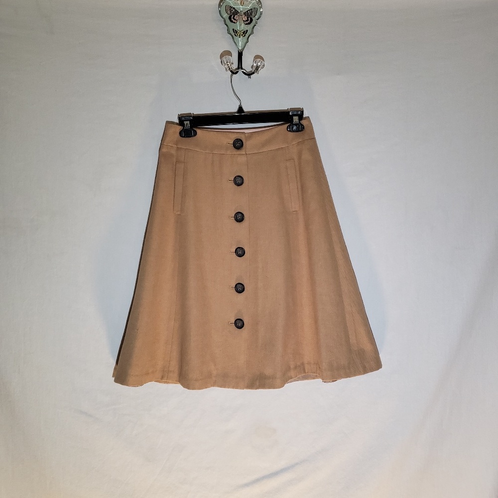 *Banana Republic* Tan front button A-line skirt, size 2